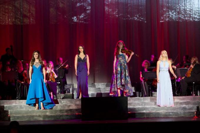 Celtic Woman [CANCELLED] at Moore Theatre